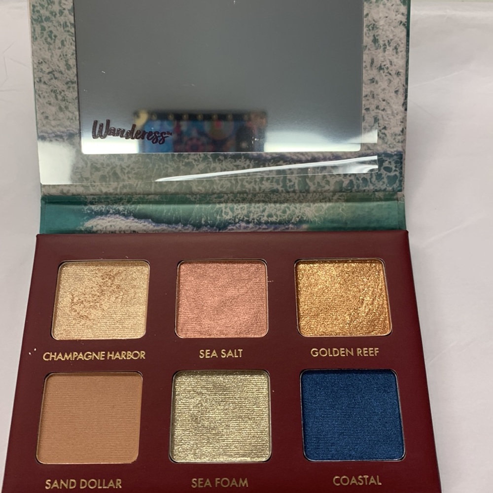 Wander beauty wanderess seascape 6 eyeshadow palette NWT